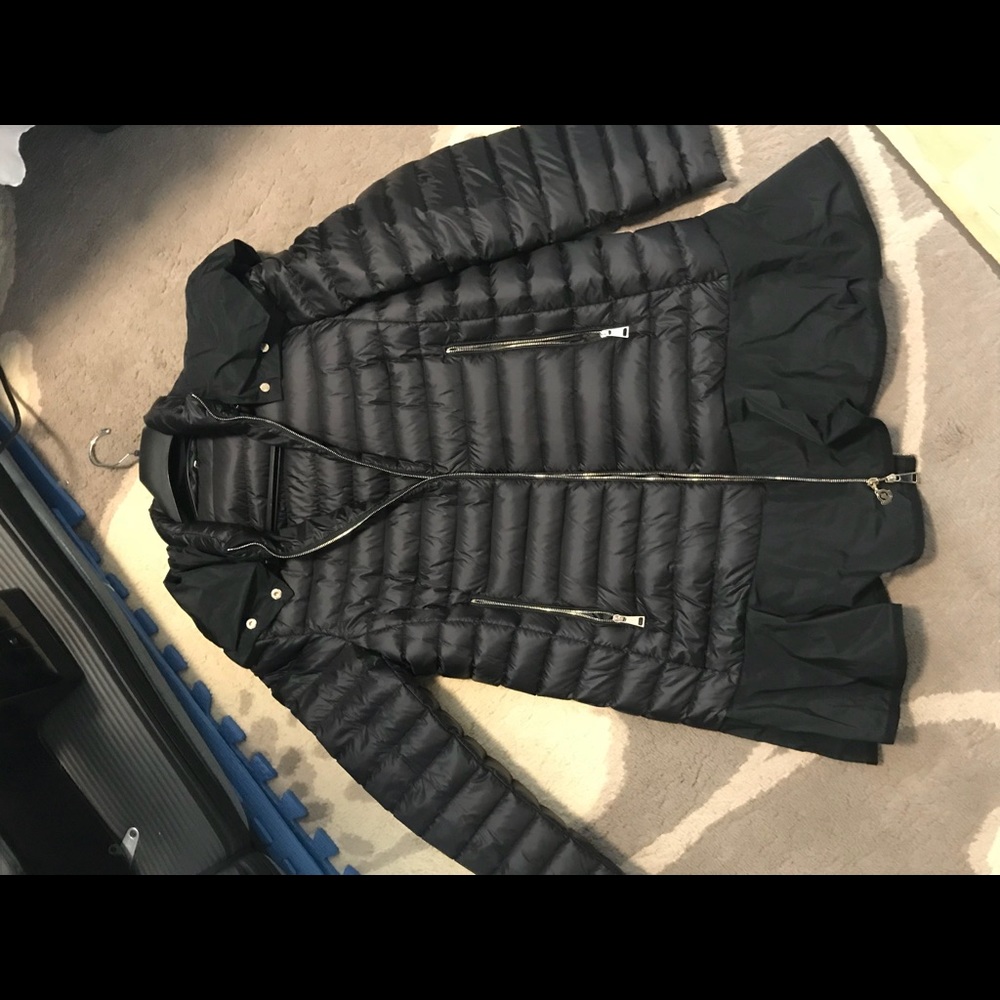 100% authentic moncler puffer with lace